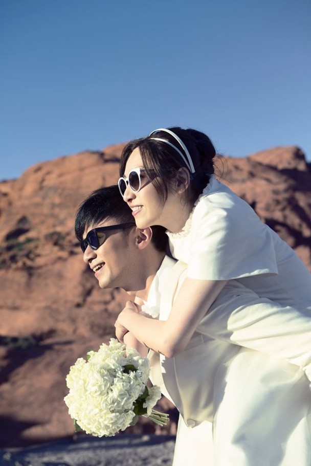 古巨基2014年在美国拉斯维加斯同Lorranine注册结婚。